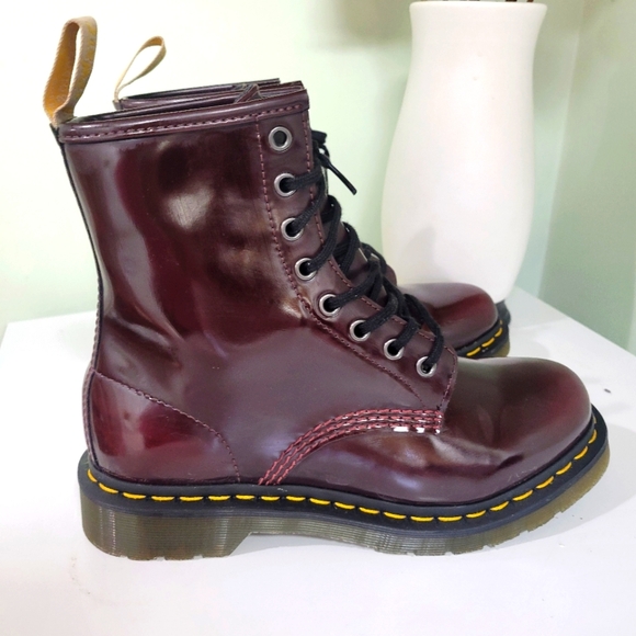 NWT Dr. Martens 1460 Lace Up Vegan 7 Cherry Red Combat Boots - Picture 6 of 12